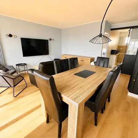 Vue Panoramique Au 8eme Etage Avec 3 Terrasses & 1 Parking A Berck-plage *